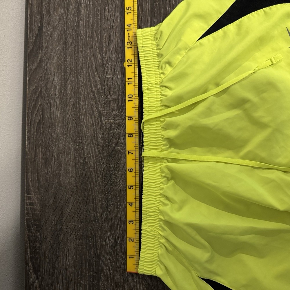 Nike Women's Dri FIT Tempo Running Shorts Medium Yellow 3" Lined - Picture 6 of 11